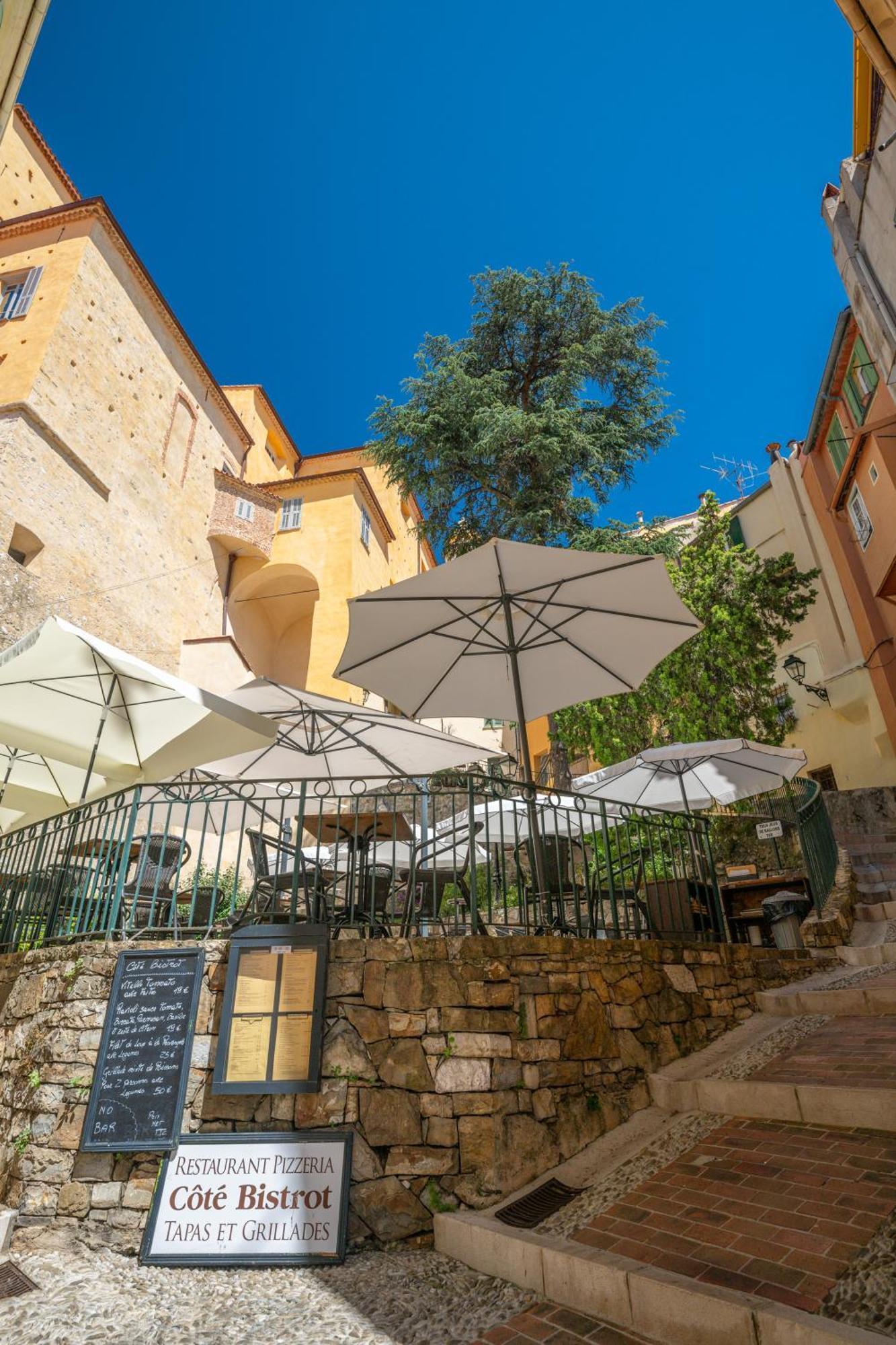 Apartment Les Sablettes - Bord De - Vieille - Parking Prive Menton