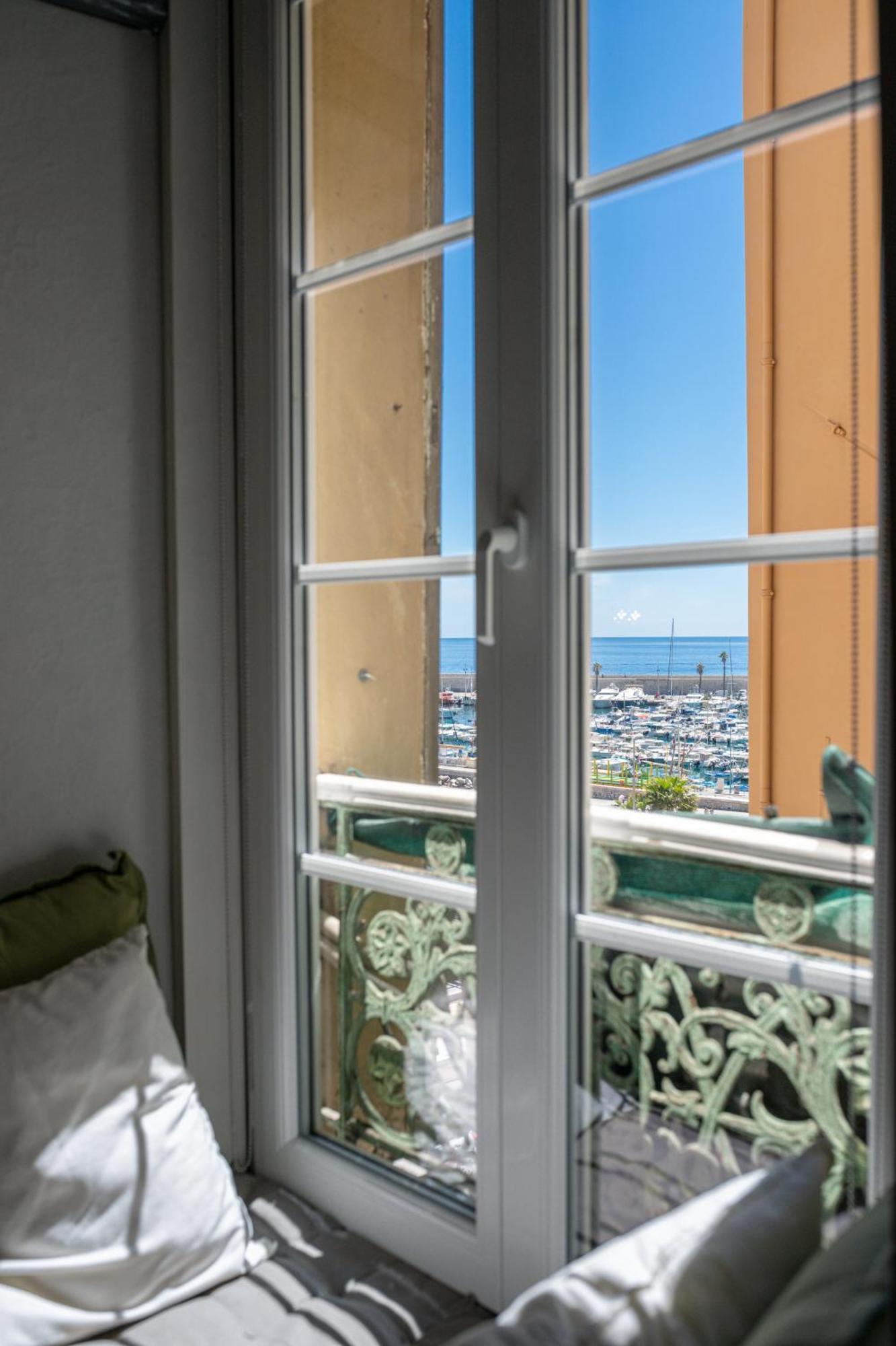 Apartment Les Sablettes - Bord De - Vieille - Parking Prive Menton