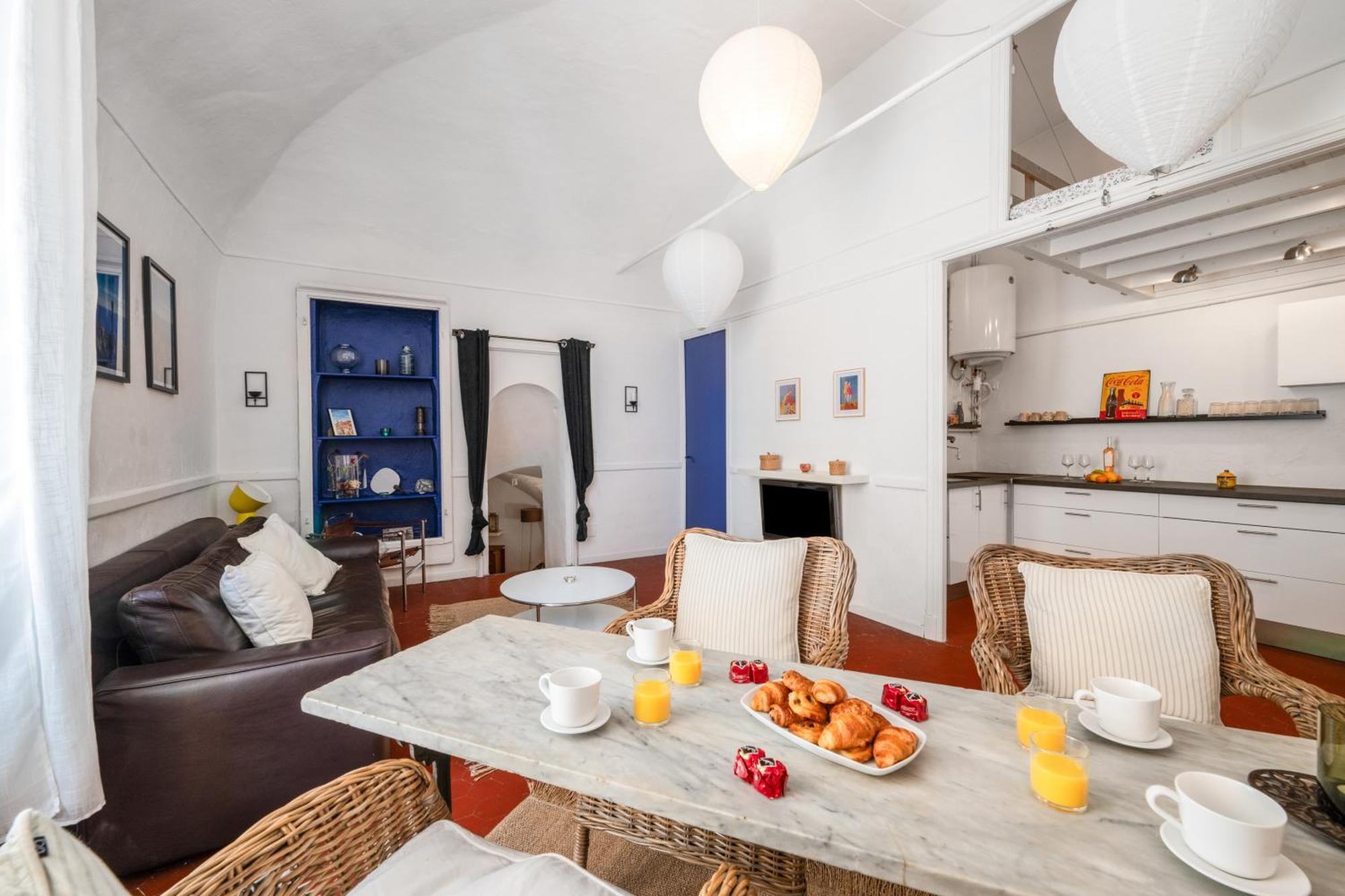 Apartment Les Sablettes - Bord De - Vieille - Parking Prive *
